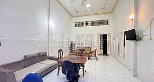 3 Bedrooms Fully Furnished Apartment For Rent In BKK3 Area