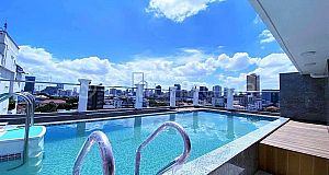 1BR Apartment With Swimming Pool And Gym For Rent Near Royal Palace Is Available Now!!