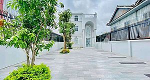 Modern Villa with behind River for sale 