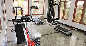1 bedroom service apartment with gym for rent in Toul Kork, closed to Thai hout market