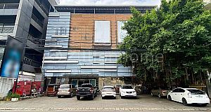 COMMERCIAL PROPERTY FOR LEASE IN DAUN PENH 