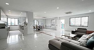 4BR Penthouse Apartment With Swimming Pool And Gym In Phsar Daem Thkov Area